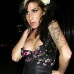 Amy Winehouse Nip Slip Pictures -7- celeb-kepek.info
