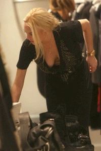 Lindsay Lohan mellvillantása -2- Celeb képek