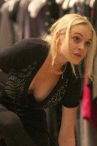 Lindsay Lohan mellvillantása -8- Celeb képek