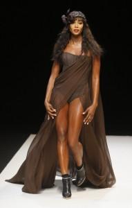 Naomi Campbell See Through With Nipples -6- celeb-kepek.info
