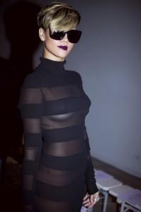 Rihanna see-through dress pictures -2- celeb-kepek.info