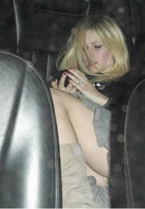 Avril Lavigne top 15 oops pict 11