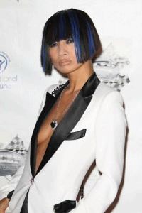 bai-ling-nipple-slip-1