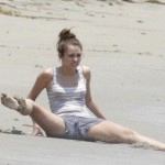 Miley Cyrus cameltoe -3- celeb-kepek.info