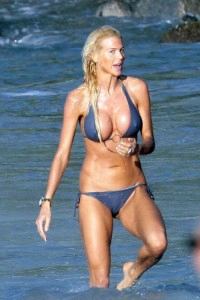 Victoria Silvstedt bikinis cameltoe képei -1-