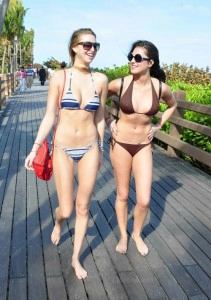 Whitney Port cameltoe bikinis képei -1-