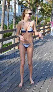 Whitney Port cameltoe bikinis képei -2-