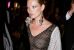 Kate Moss átlátszó ruhában
