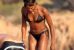 Naomi Campbell fekete bikiniben