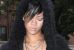 New York utcáin fótózták le Rihanna melleit